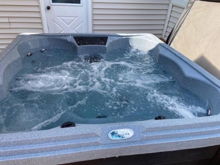 Lrge 5 Bedroom 9 Beds Near Dc-Pool, Hot Tub, Gym, Game Rm, Fire Pit Bowie Dış mekan fotoğraf